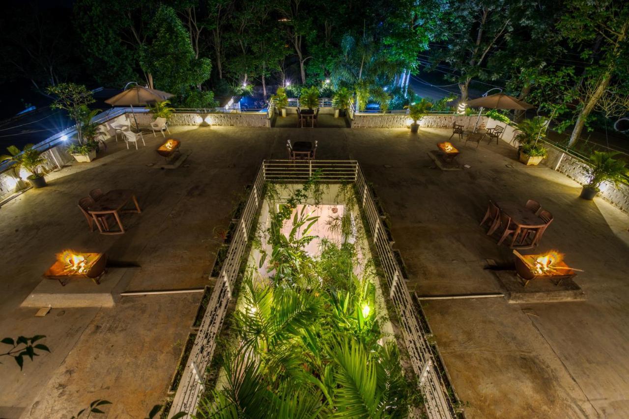Casa Holiday Resorts Araku Buitenkant foto