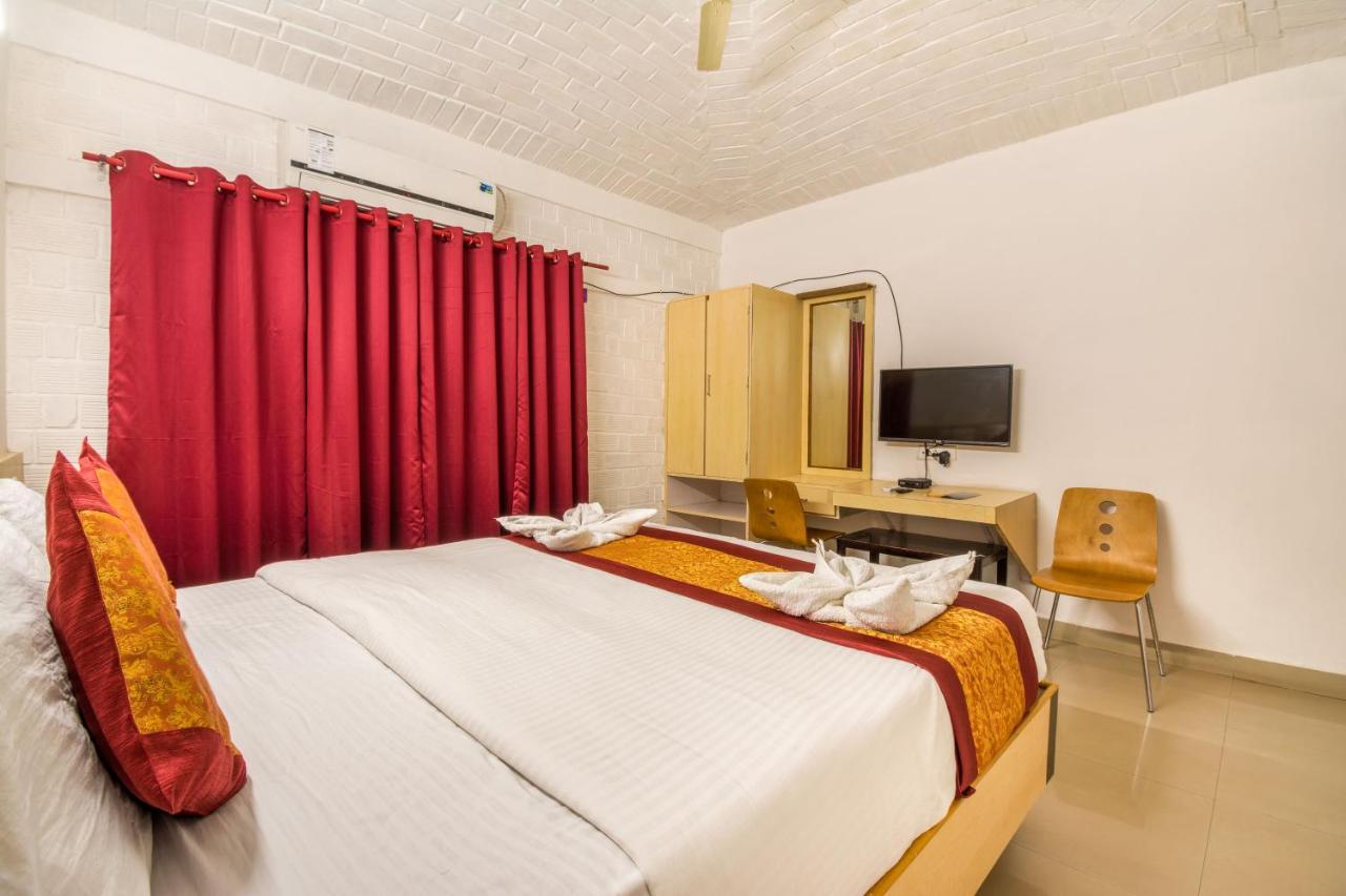 Casa Holiday Resorts Araku Buitenkant foto